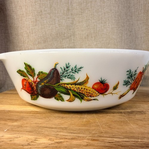 Vintage jaj pyrex market - pyrex,