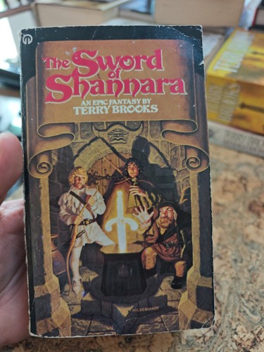 The sword shannara terry - sword,