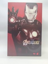 Hot Toys MMS185 The Avengers