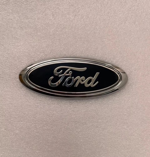Ford badge new - new, x