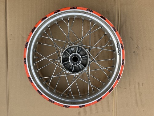 Ktm 950 adventure rear - adventure,