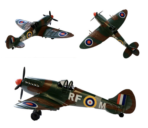 Tin plate model world war - tin,