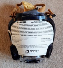 3M Scott AV-3000 HT Face Mask