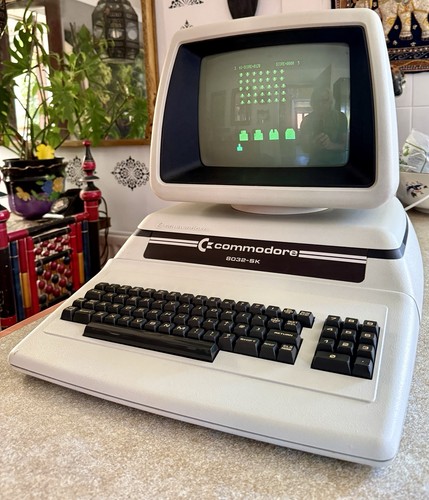 Commodore 8032 vintage - commodore,