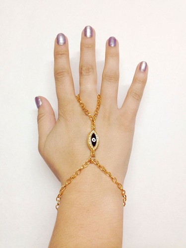 Womens lucky eye slave chain - lucky,