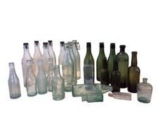Antique/Vintage Job lot of Glass Bottles 25 In Total. Inc Semi Sealed Harrogate