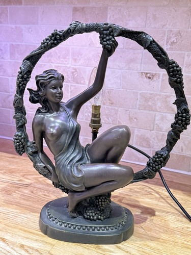 Vtg art deco - art,