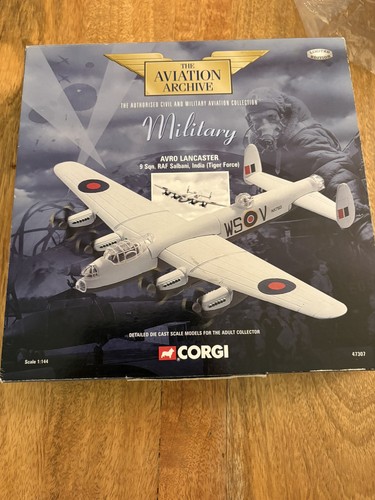 Corgi 47307 military - 47307,