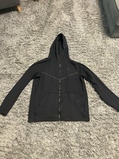 Nike Tech Fleece. Size Men’s