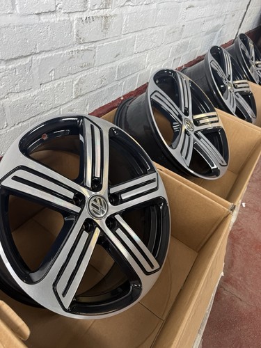 Genuine volkswagen golf - golf, r