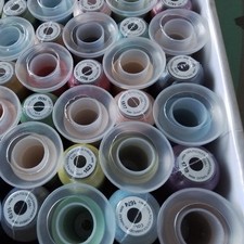 25 EMBROIDERY THREADS. 100%