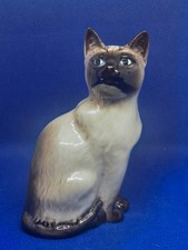 BESWICK CAT SIAMESE CAT SEATED