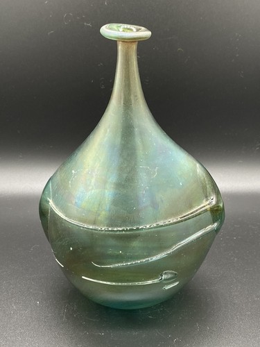 Bagley iridescent art glass - iridescent,