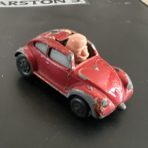 Volkswagen beetle diecast - volkswagen, car