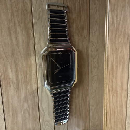 Quartz oversized wall clock - clock,