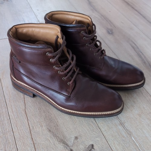 Russell and bromley brown - russell,