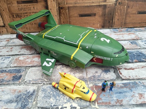 Thunderbirds are supersize - thunderbirds,