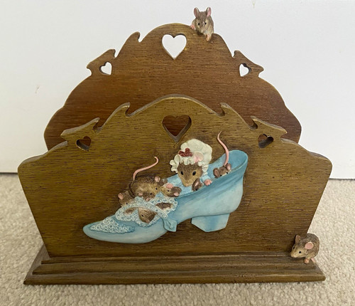 Border fine arts - border, enesco