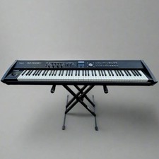 Pre owned roland 700gx - pre-owned, rd-700gx