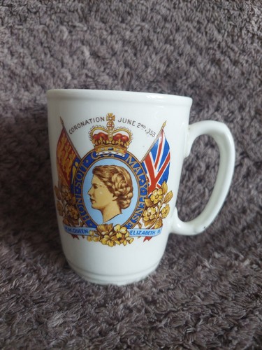 Queen elizabeth coronation - queen, ii