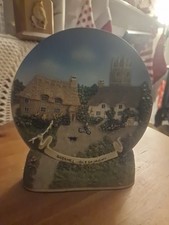 Wall Mounted PLATE - GODSHILL