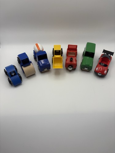 Wooden train track - train, vehicles
