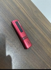 Sony MP3 NWZ-B183 Protable Music Player  Walkman USB MP3 Player UK red