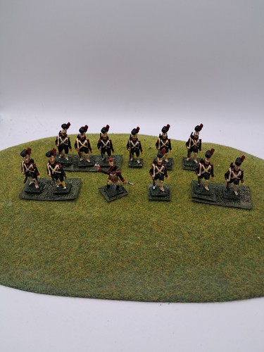 25mm well painted metal - well,