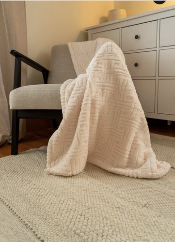 Luxury heated blanket - heated,