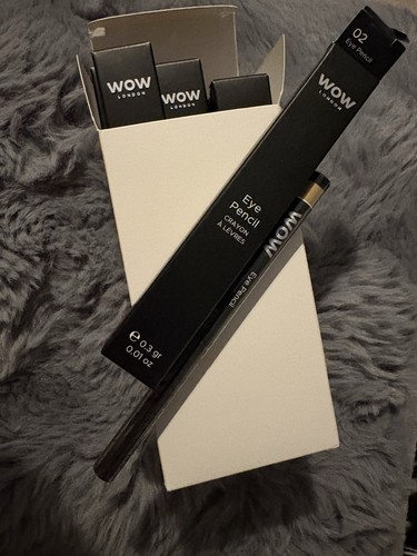 Box wow eye pencils - of,