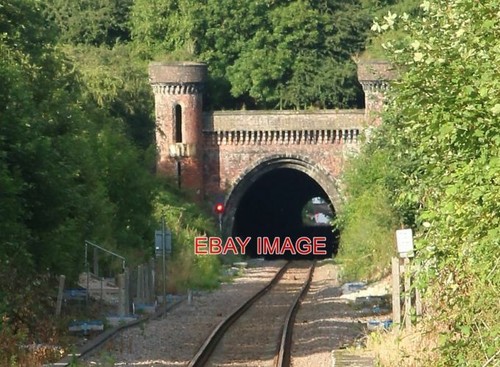 Photo kirton lindsey - photo, tunnel
