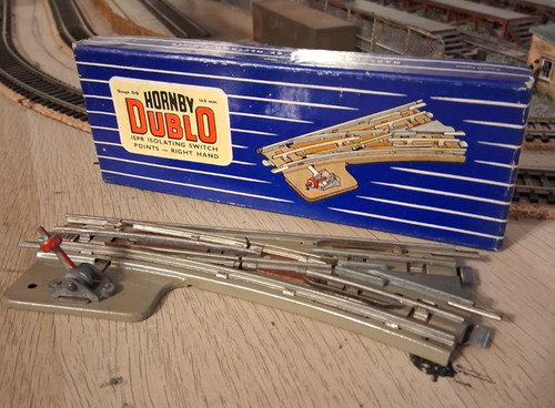 Hornby dublo isolating switch - dublo,