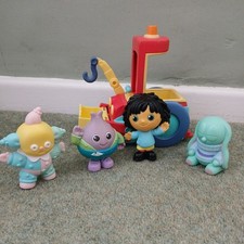 Moon And Me Mr Onion Bumper Roller Vehicle Toy Playset and figures.