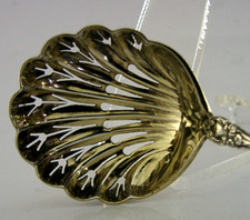 PRETTY ENGLISH ANTIQUE