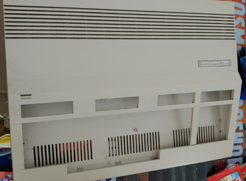 Commodore 128 case - commodore, with