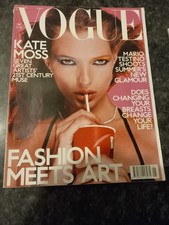 Vogue  May 2000 - -  Lovely Smooth Copy -  Ideal Gift Quality