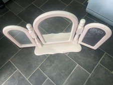 Shabby Chic Wooden Dressing