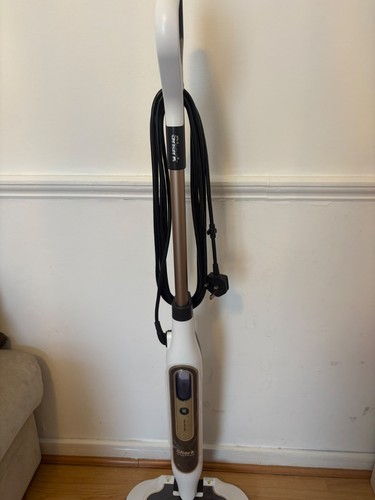 Shark steam scrub mop - &,