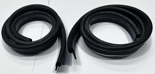 Triumph tr5 tr6 pillar seals - pillar,