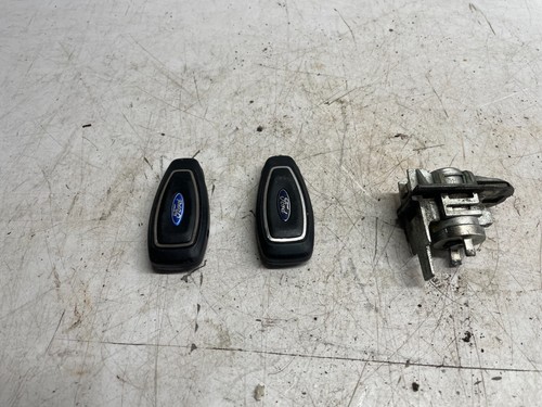 Ford kuga keys with door - 2x,