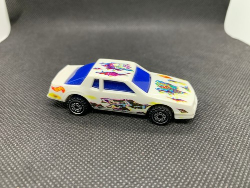 Hot wheels chevrolet - hot,