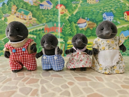 Sylvanian families flair mc - families,