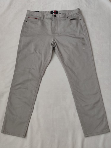 Nwt tommy hilfiger - nwt,