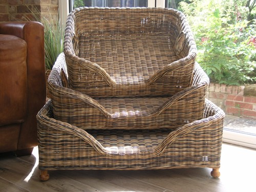 Extra large wicker dog - , bed