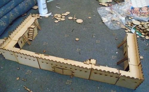 28mm town castle walls - town, or