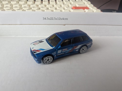 Hot wheels bmw wagon blue - -,