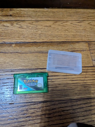 Pokemon emerald nintendo - pokemon,