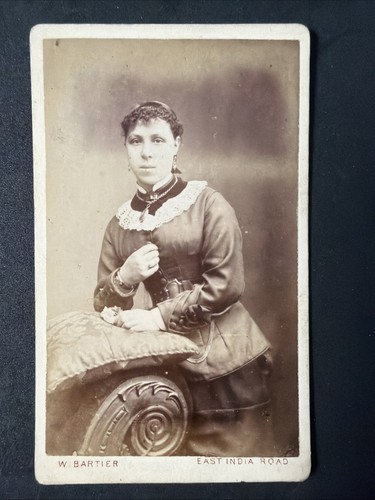 Cdv young lady bartier - by,