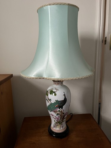 Table lamp vintage type - lamp,