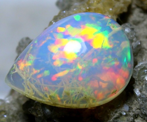 Natural ethiopian opal root - natural,